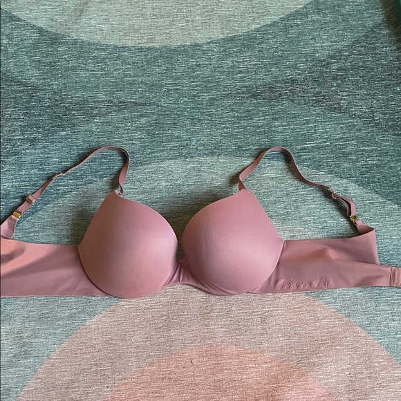 Victoria's Secret Mauve Smooth Contour Bra - Picture 1 of 10